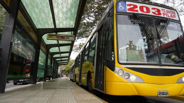 Comenzo a regir suba del 6% en tarifa de colectivos y trenes del área metropolitana